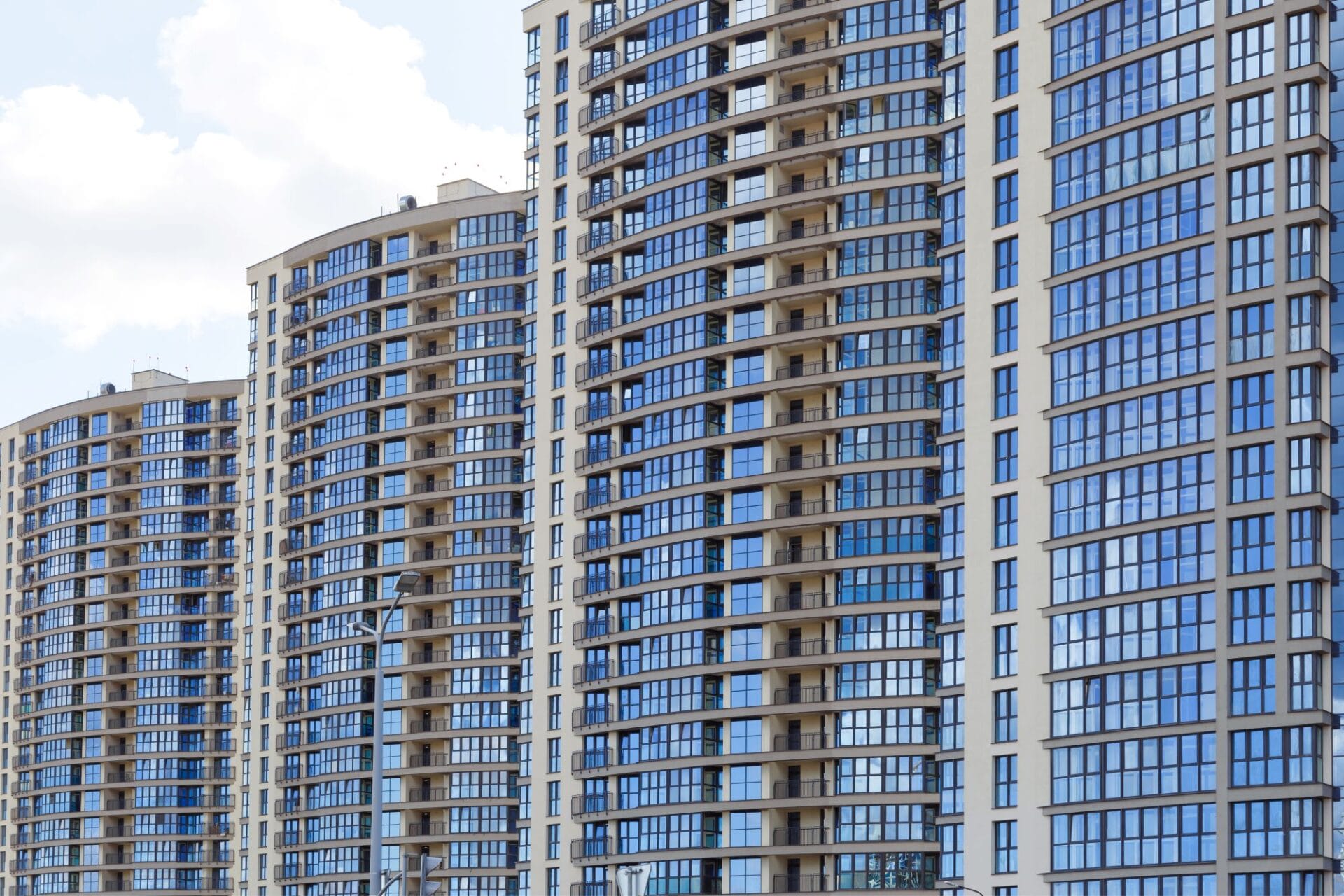 5 ways for high rise condominiums to save money in 2025