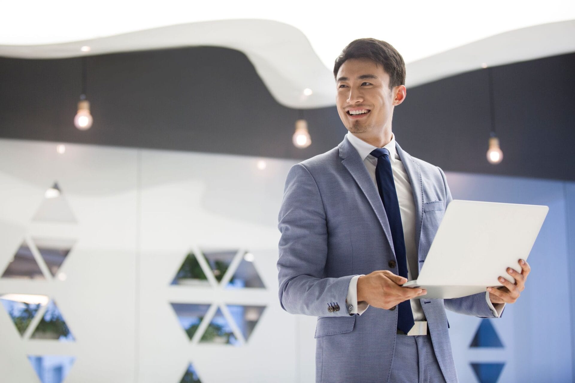 How are HOAs using AI to improve operations?